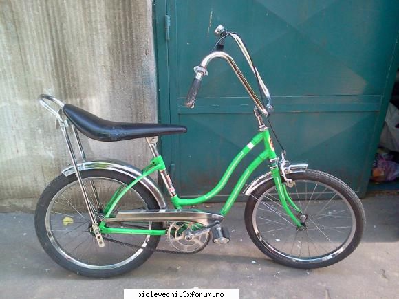 mihai nu stiu sa-ti zic. pe vremea mea erau copii cu biciclete ca asta, dar existau si modelul cu